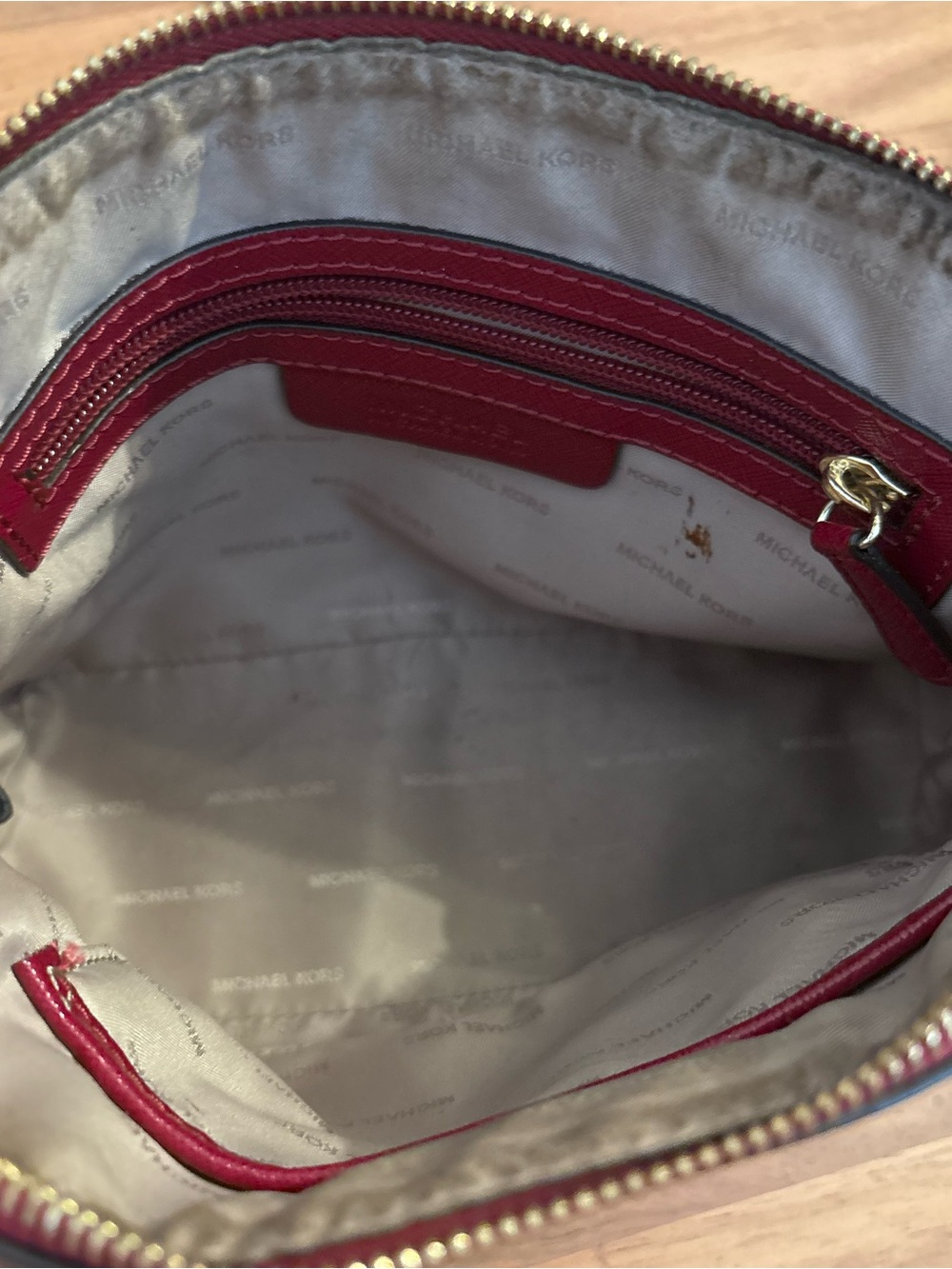 Michael Kors Cindy Saffiano Leather Dome Crossbody Bag - Picture 3 of 4